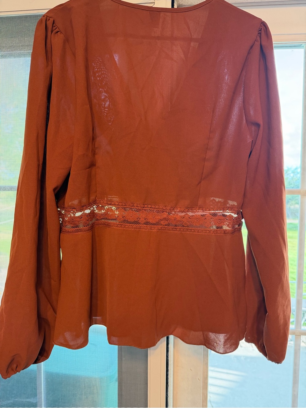 Rust Brown V-Neck Long Sleeve Women’s Top. Bin 126. - Picture 2 of 3